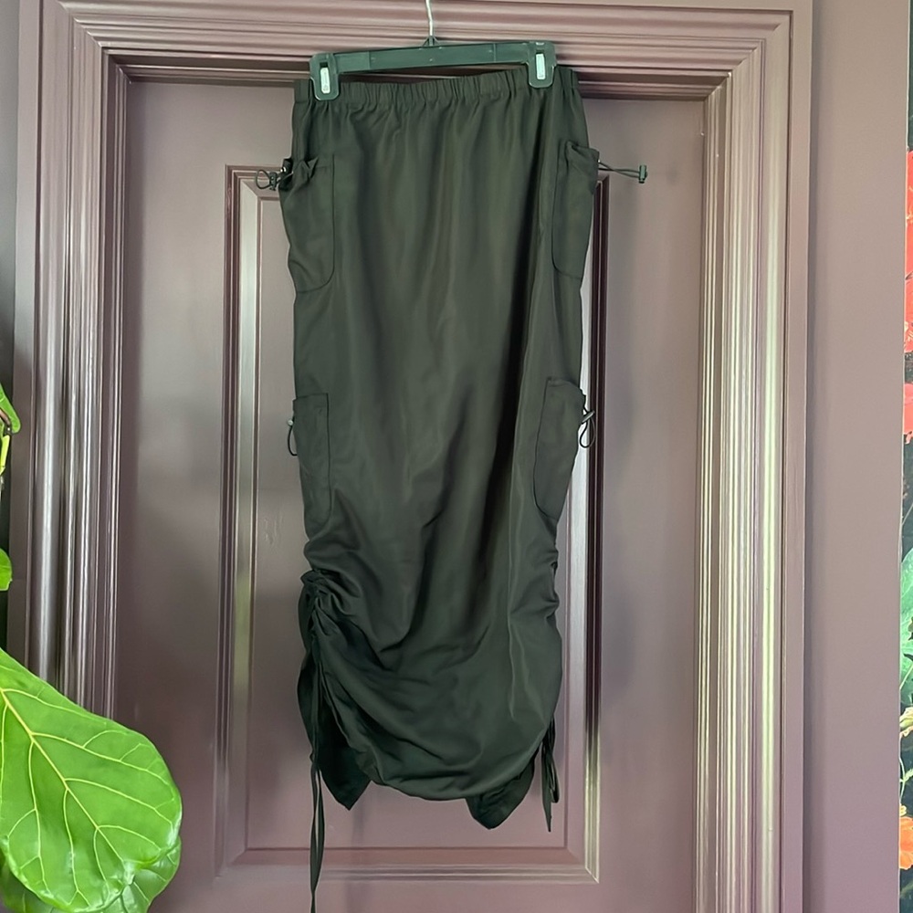 Sporty maxi skirt